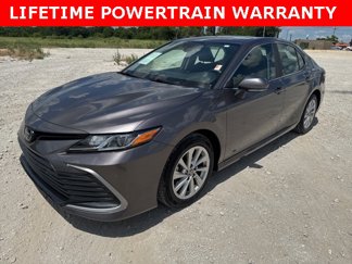 Used 2023 Toyota Camry LE image 1
