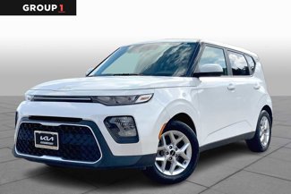 Certified 2022 Kia Soul LX w/ Technology Package video 1