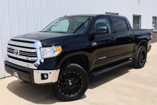 Used 2017 Toyota Tundra SR5 image 1
