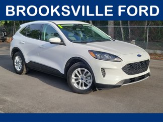 Used 2021 Ford Escape SE image 1