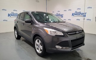 Used 2015 Ford Escape SE image 1