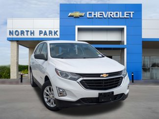 Used 2018 Chevrolet Equinox LS image 1