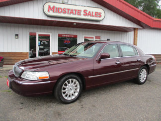 Used 2006 Lincoln Town Car Signature image 1