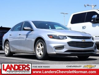 Used 2018 Chevrolet Malibu LS image 1