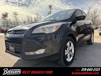 Used 2015 Ford Escape SE image 1