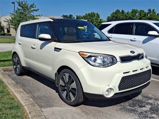 Used 2016 Kia Soul ! w/ Premium Package image 1
