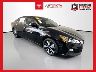 Used 2021 Nissan Altima 2.5 SV image 1