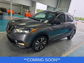 Used 2019 Nissan Kicks SR image 1