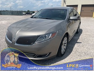 Used 2015 Lincoln MKS image 1