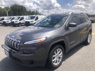 Used 2016 Jeep Cherokee Latitude image 1