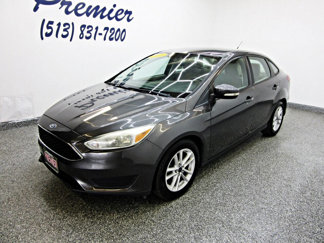 Used 2015 Ford Focus SE image 1