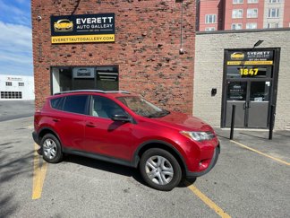 Used 2015 Toyota RAV4 LE image 1