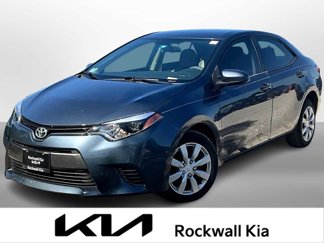 Used 2016 Toyota Corolla LE image 1