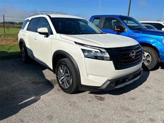 Used 2023 Nissan Pathfinder SL w/ Black Appearance Package image 1