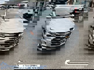 Used 2020 Chevrolet Malibu LT image 1