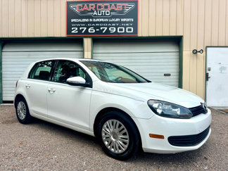 Used 2014 Volkswagen Golf 4-Door image 1