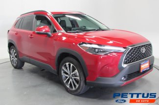 Used 2022 Toyota Corolla Cross XLE image 1