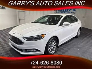 Used 2017 Ford Fusion SE w/ Fusion SE Technology Package image 1