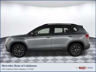 Used 2024 Volkswagen Taos S image 1