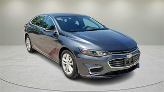 Used 2017 Chevrolet Malibu LT w/ Driver Confidence Package image 1