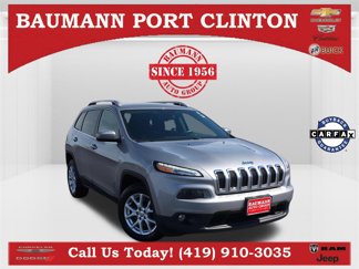 Used 2016 Jeep Cherokee Latitude image 1