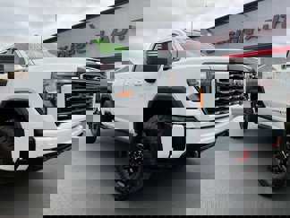 Used 2025 GMC Sierra 3500 AT4 w/ AT4 Premium Plus Package image 1