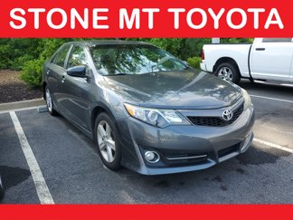 Used 2012 Toyota Camry SE image 1