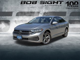 Used 2022 Volkswagen Jetta SE image 1