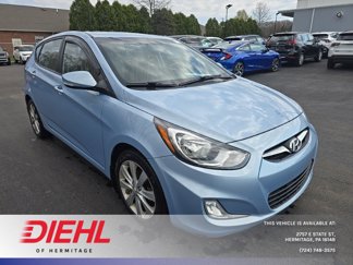 Used 2013 Hyundai Accent SE image 1