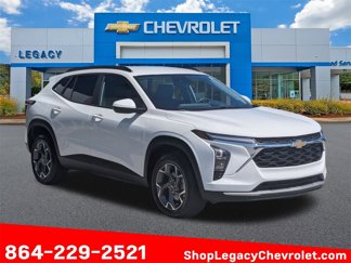 Used 2024 Chevrolet Trax LT image 1