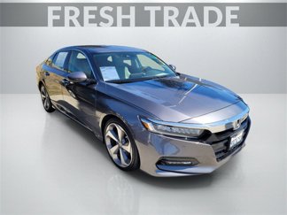 Used 2018 Honda Accord Touring image 1