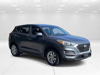 Used 2019 Hyundai Tucson SE video 1