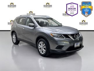 Used 2015 Nissan Rogue SV image 1