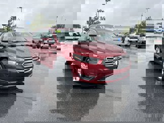 Used 2013 Ford Taurus SEL image 1