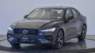 Certified 2024 Volvo S60 B5 Core image 1