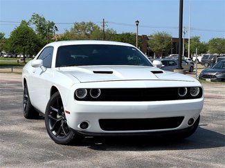 Used 2022 Dodge Challenger SXT w/ Blacktop Package image 1