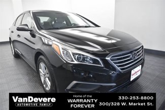 Used 2016 Hyundai Sonata SE image 1