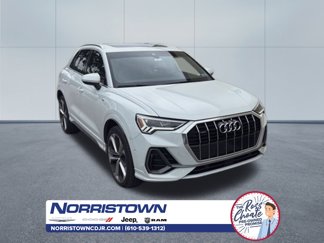 Used 2020 Audi Q3 2.0T Prestige w/ Prestige Package image 1