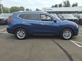 Used 2018 Nissan Rogue SV video 2