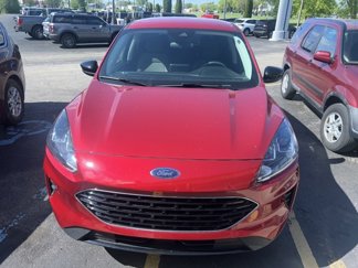 Used 2022 Ford Escape SE w/ SE Sport Appearance Package image 1