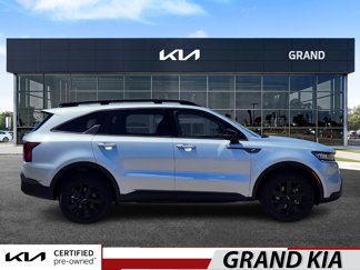 Used 2022 Kia Sorento S image 1
