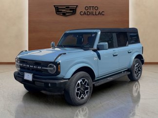Used 2022 Ford Bronco Outer Banks image 1