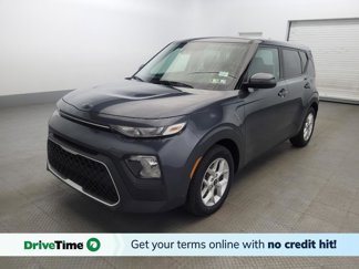 Used 2020 Kia Soul S image 1