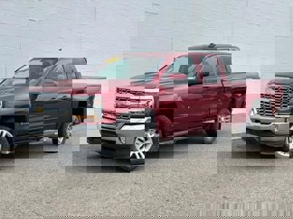 Used 2018 Chevrolet Silverado 1500 LT w/ All Star Edition image 1