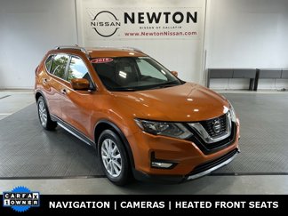 Used 2018 Nissan Rogue SV w/ Premium Package image 1