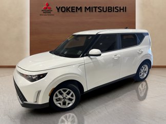 Used 2023 Kia Soul LX w/ LX Technology Package image 1