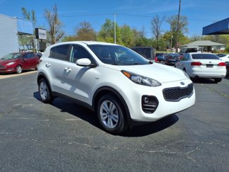 Used 2017 Kia Sportage LX image 1