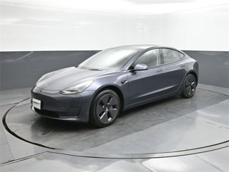 Used 2023 Tesla Model 3 Standard Range image 1
