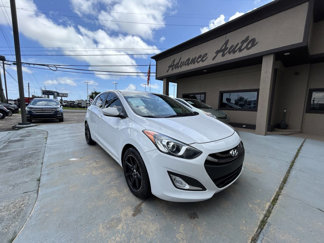 Used 2013 Hyundai Elantra GT image 1