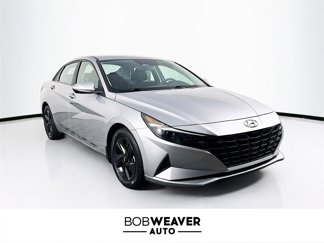 Used 2022 Hyundai Elantra SEL image 1